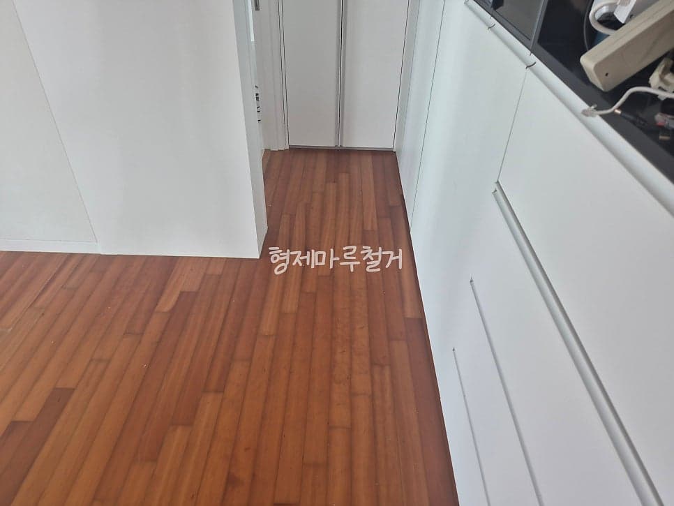 관평동 테크노 4단지 바닥 철거 현장 사진 9