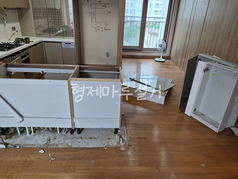도안6단지 센트럴시티 바닥 철거 현장 사진 3