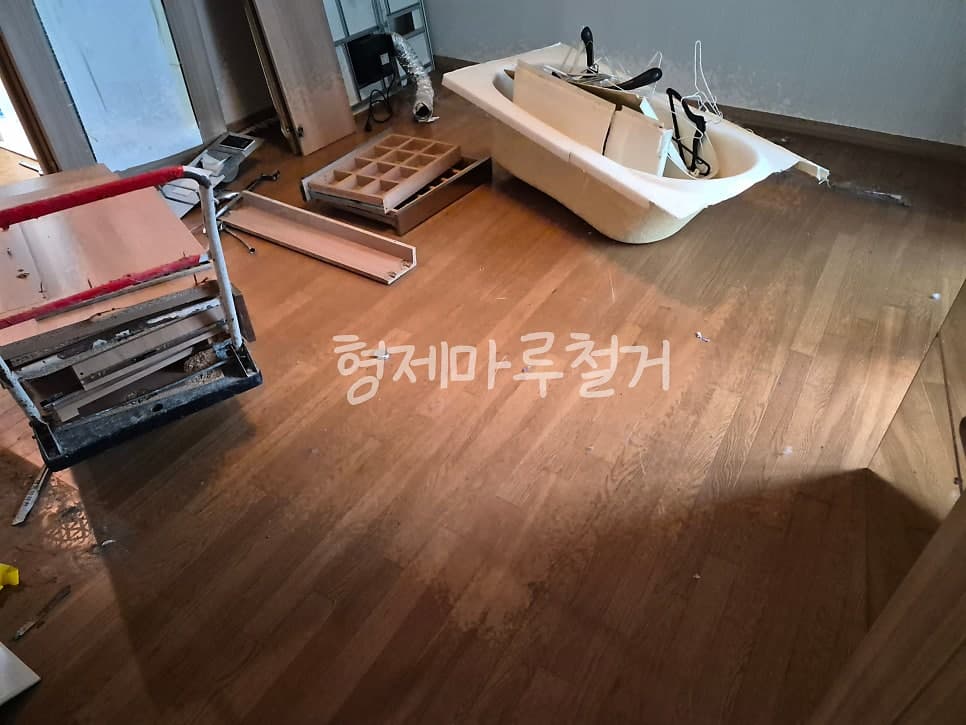 도안6단지 센트럴시티 바닥 철거 현장 사진 7