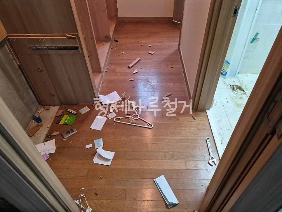 도안6단지 센트럴시티 바닥 철거 현장 사진 9