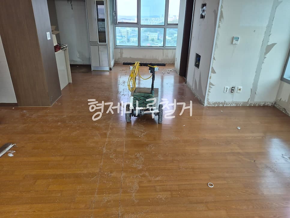 청주 마루철거 사직동 두산위브 더제니스 세대 전체 철거