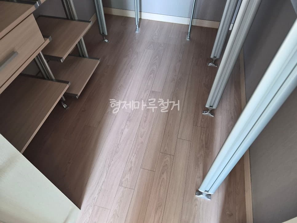 오류동 우방아이유쉘 스카이팰리스 바닥 철거 현장 사진 11