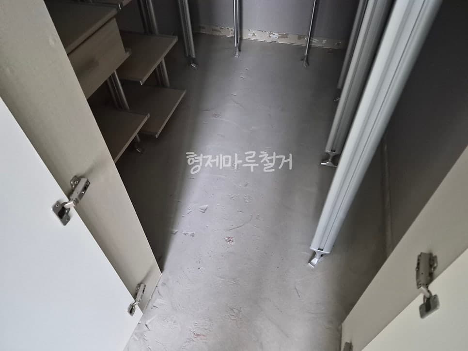 오류동 우방아이유쉘 스카이팰리스 바닥 철거 현장 사진 12